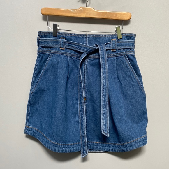 Aritzia Wilfred Free skirt - Picture 2 of 9